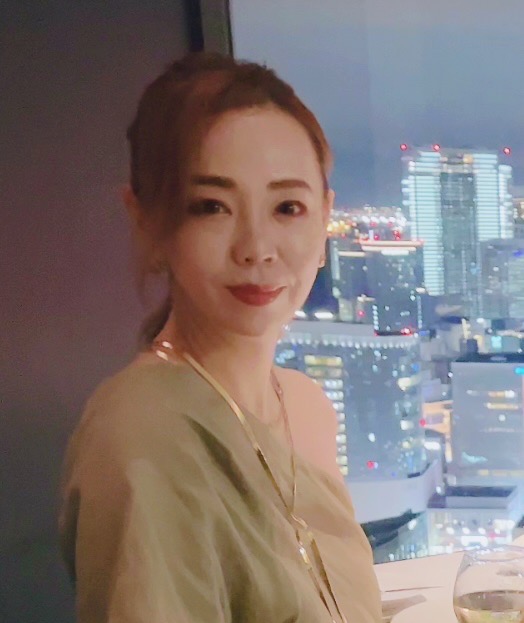 代表取締役社長 佐藤 椿